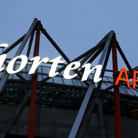 CHORTEN ARENA NAPIS ZBLIŻENIE